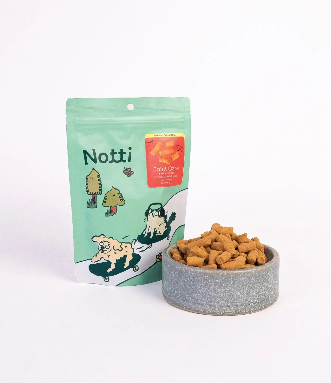 Joint Care Beef & Salmon Freeze-Dried Chunks - Image 3