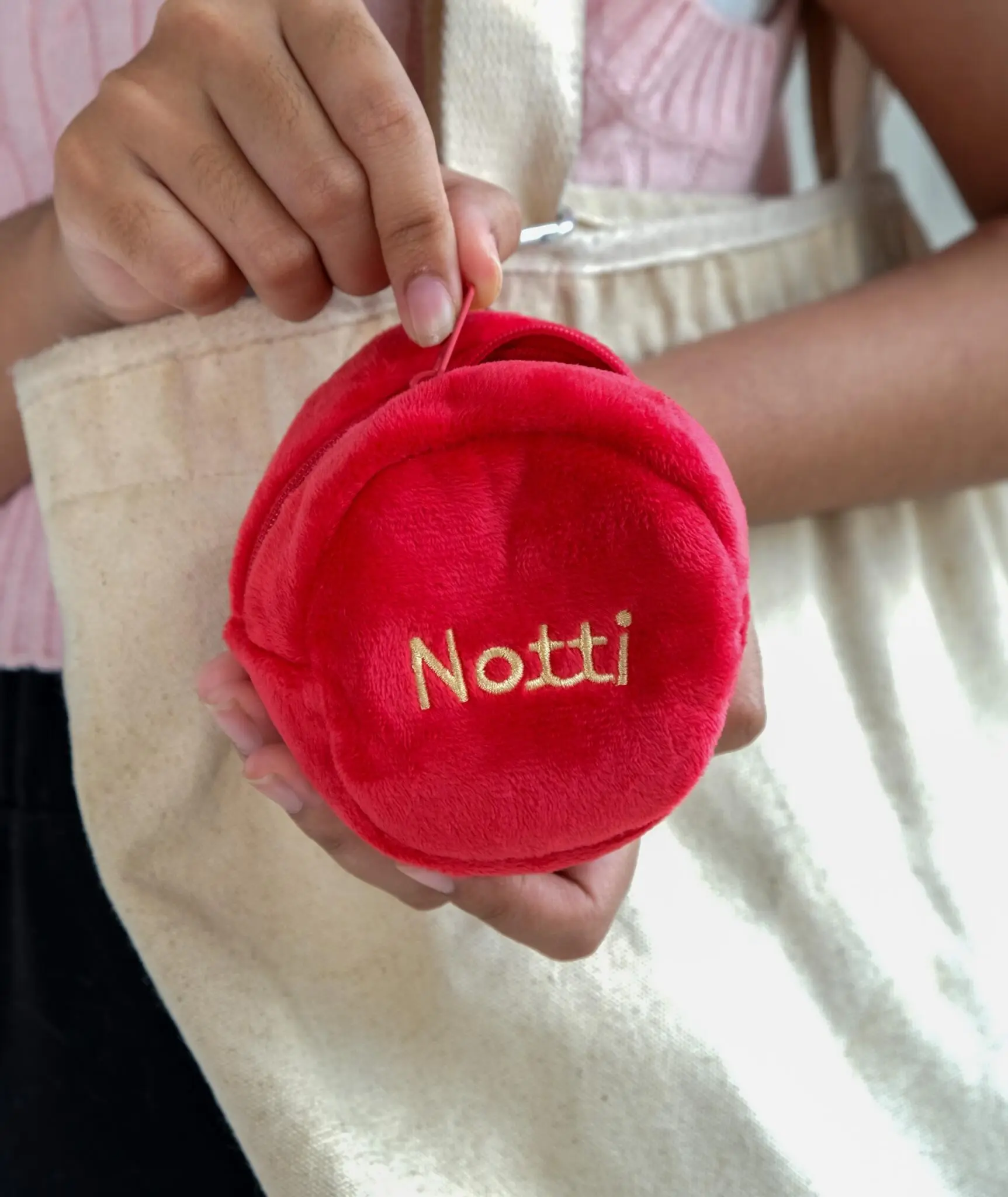 Notti Companion Pouch (Red) - Image 5